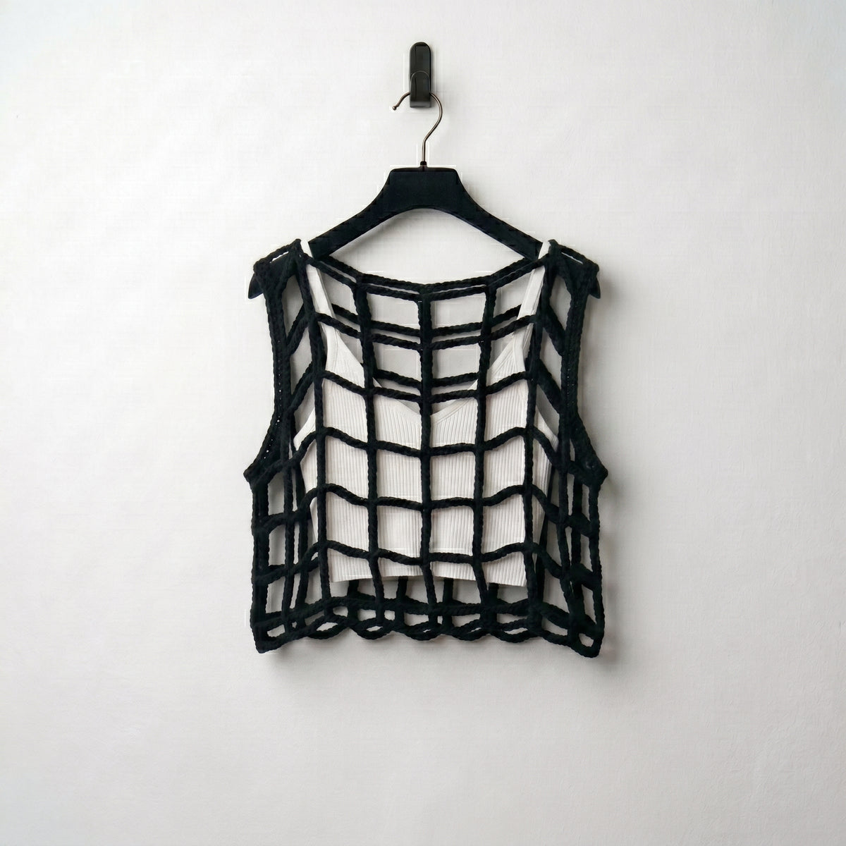 Black Brochet Rope Vest